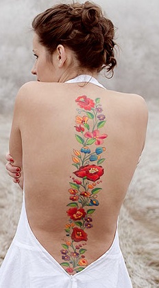spine-women-tattoos