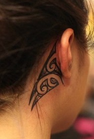 ear-tattoos-maori
