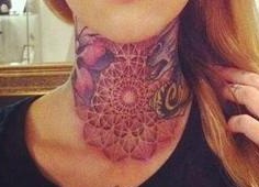 neck-tattoos-women-full-geo