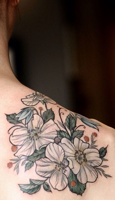 shoulder-tattoos-women-flower
