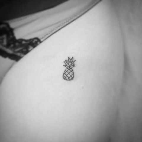 Pineapple Tattoo by Mia Joyce