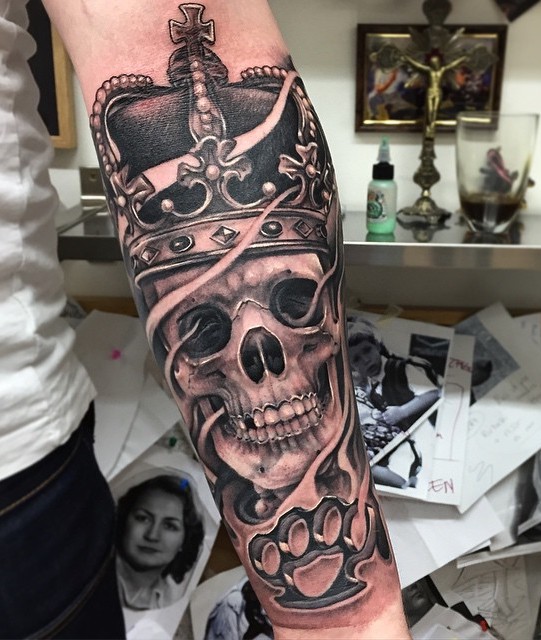 King Tattoo by Andy Blanco