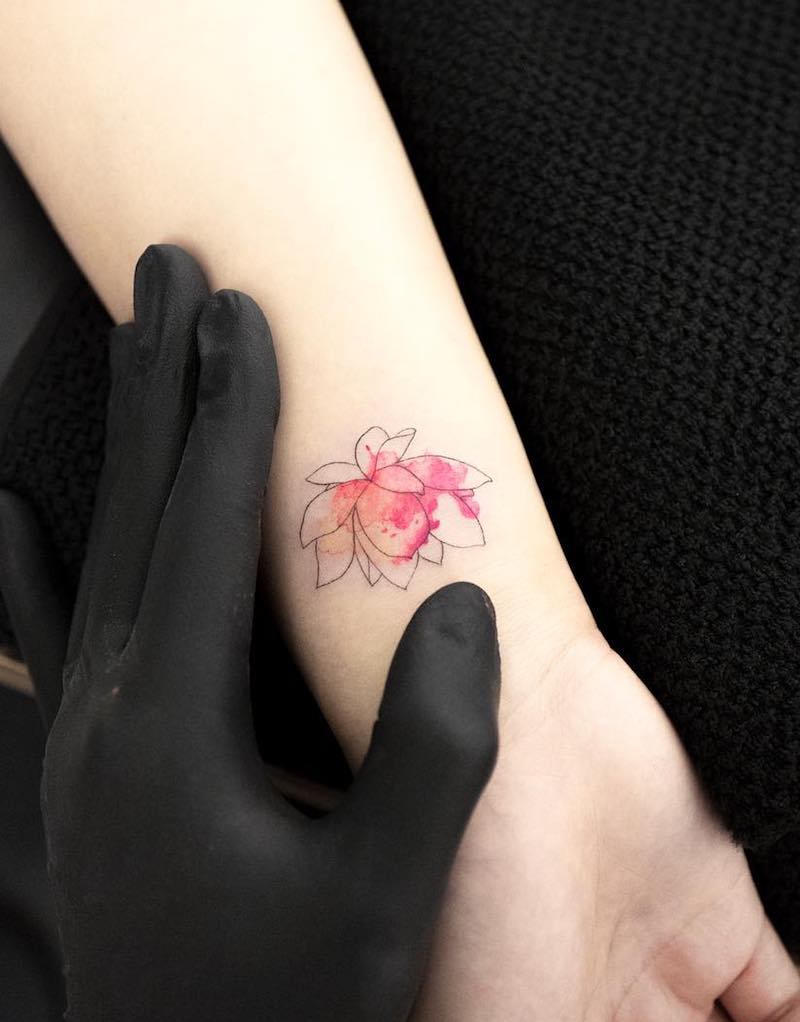 Lotus Tattoo by Hongdam