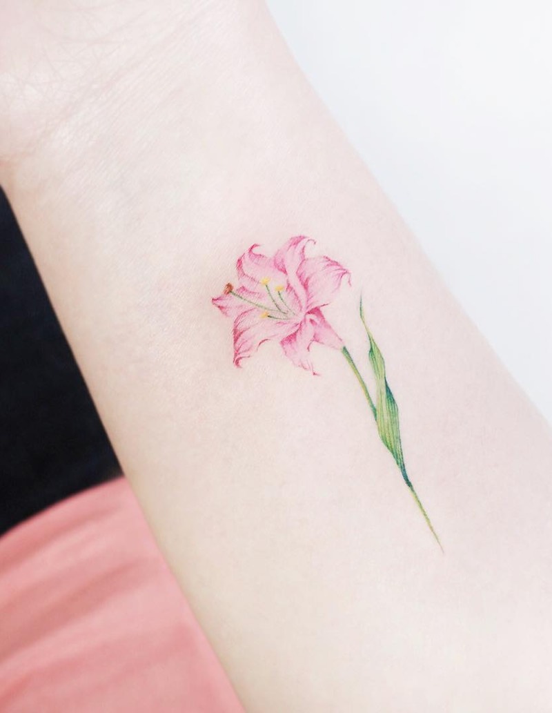 Small Tattoo by Tattooist IDA