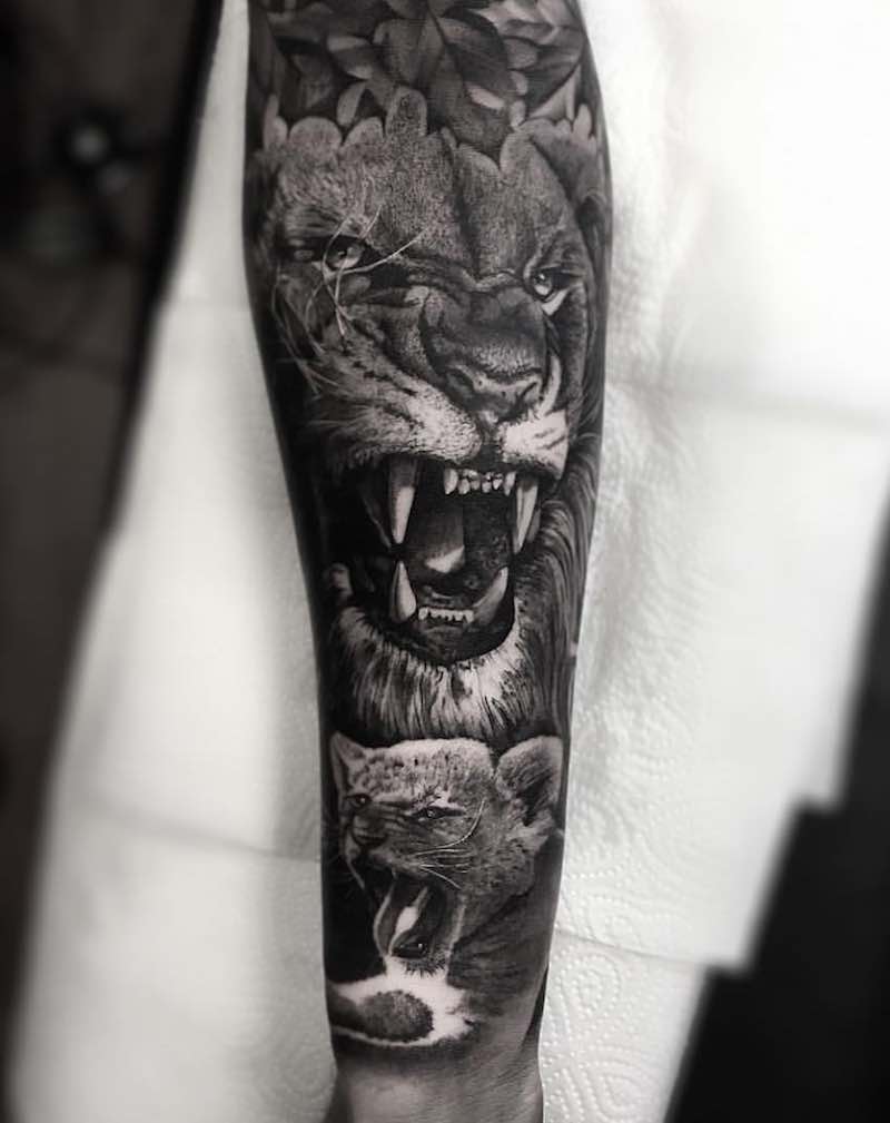 Lion Tattoo by Daniel Paarup