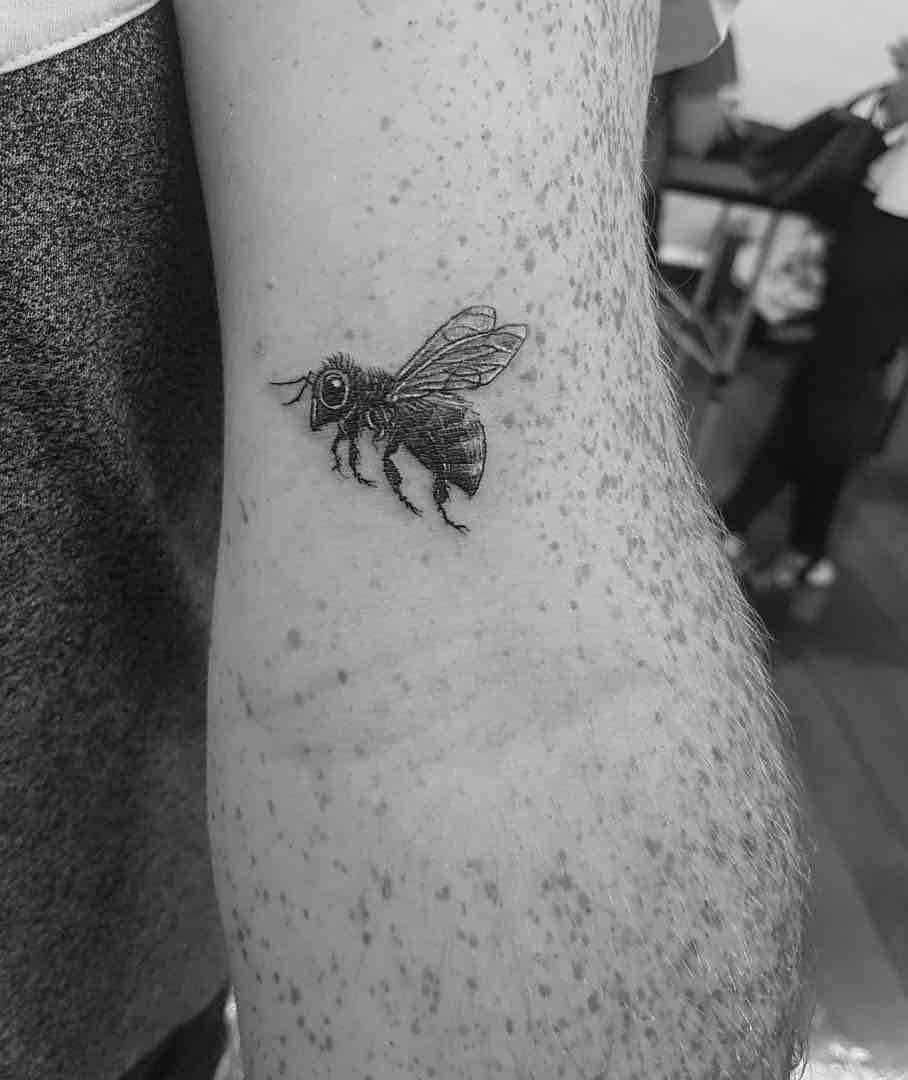 Bee Tattoo 4 by Alexandyr Valentine