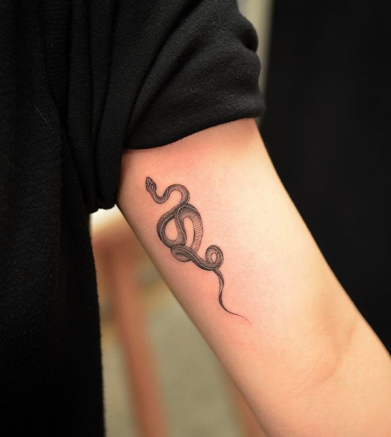 Snake Tattoo by Tattooist Grain
