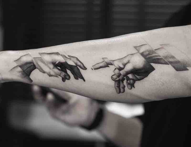 Hands Tattoo by Oscar Akermo