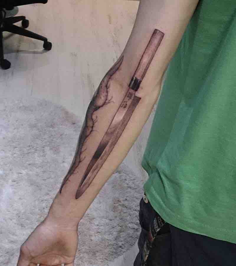 Knife Tattoo by Hori Benny