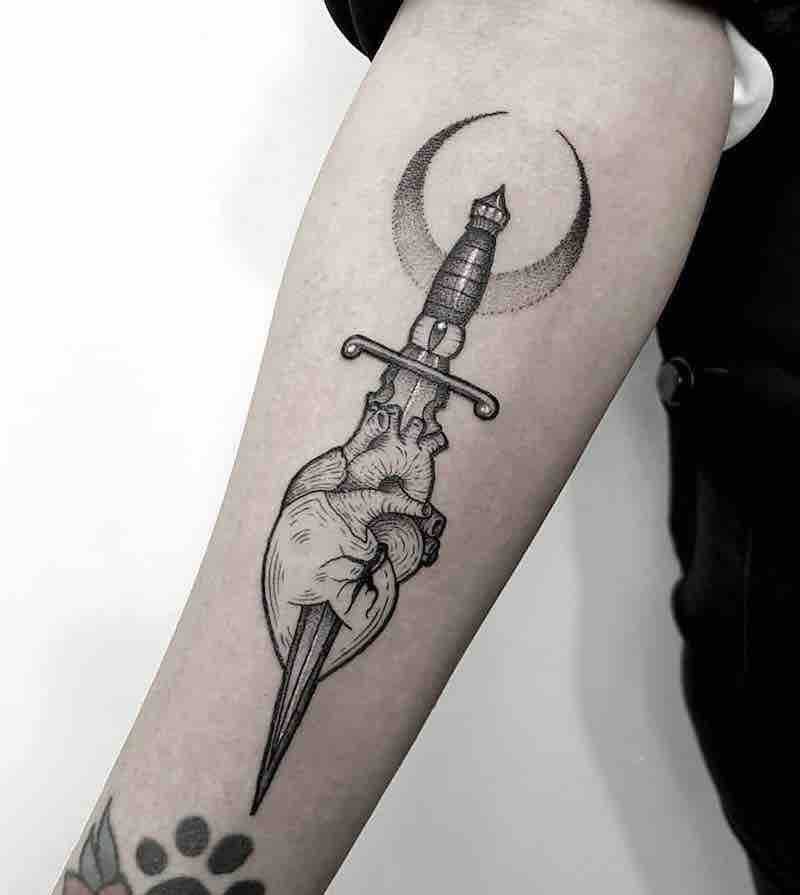 Knife Tattoo by Robert Solsona